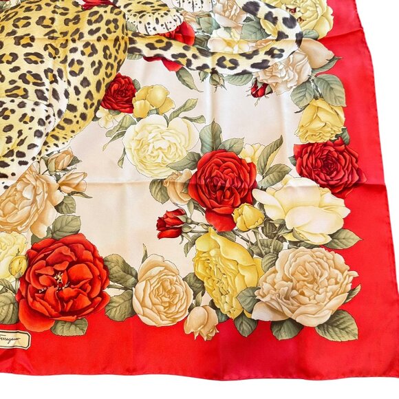 Salvatore Ferragamo Leopard Floral Print Womens Red Silk Scarf Size 34x34 in - Picture 7 of 9